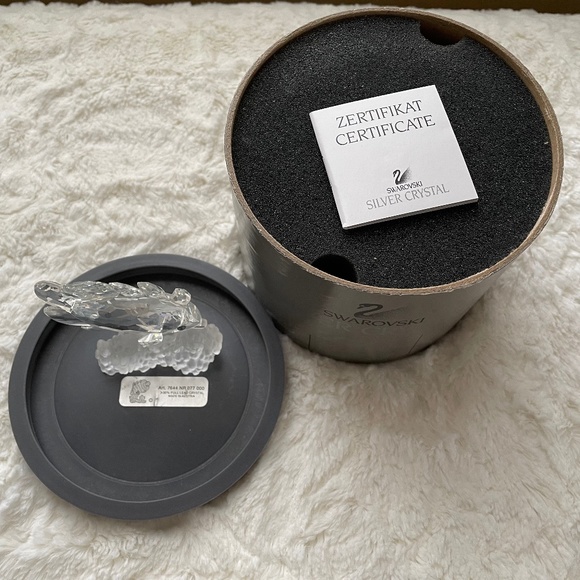 Retired Swarovski Crystal Butterfly Fish On Coral Branch in Box Never Displayed - Picture 5 of 8